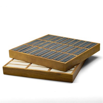 Medinis žiedas, sukraunamas laikymo dėklas